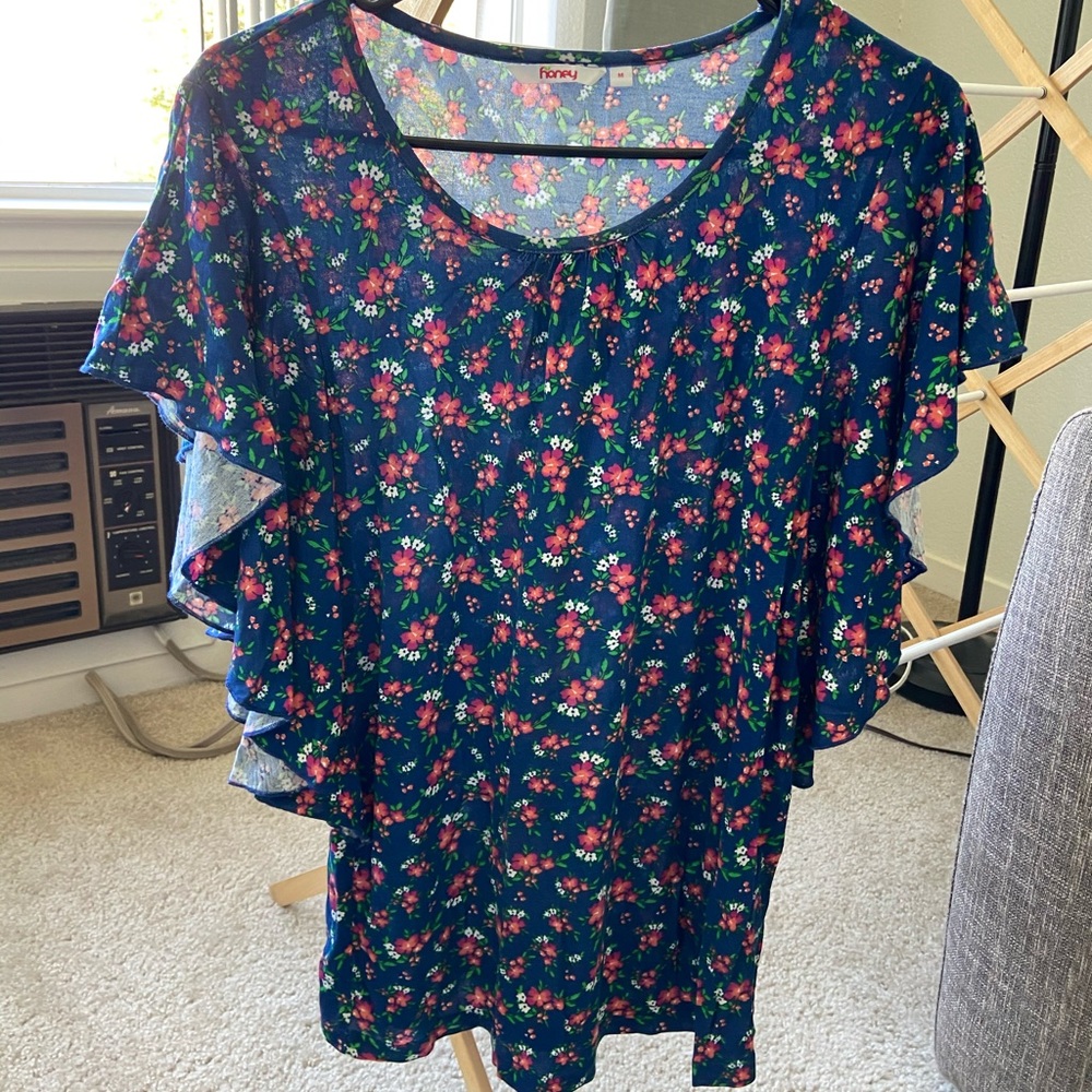 Ladies spring top